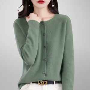 Raquelle | Cozy Button-Up Cardigan