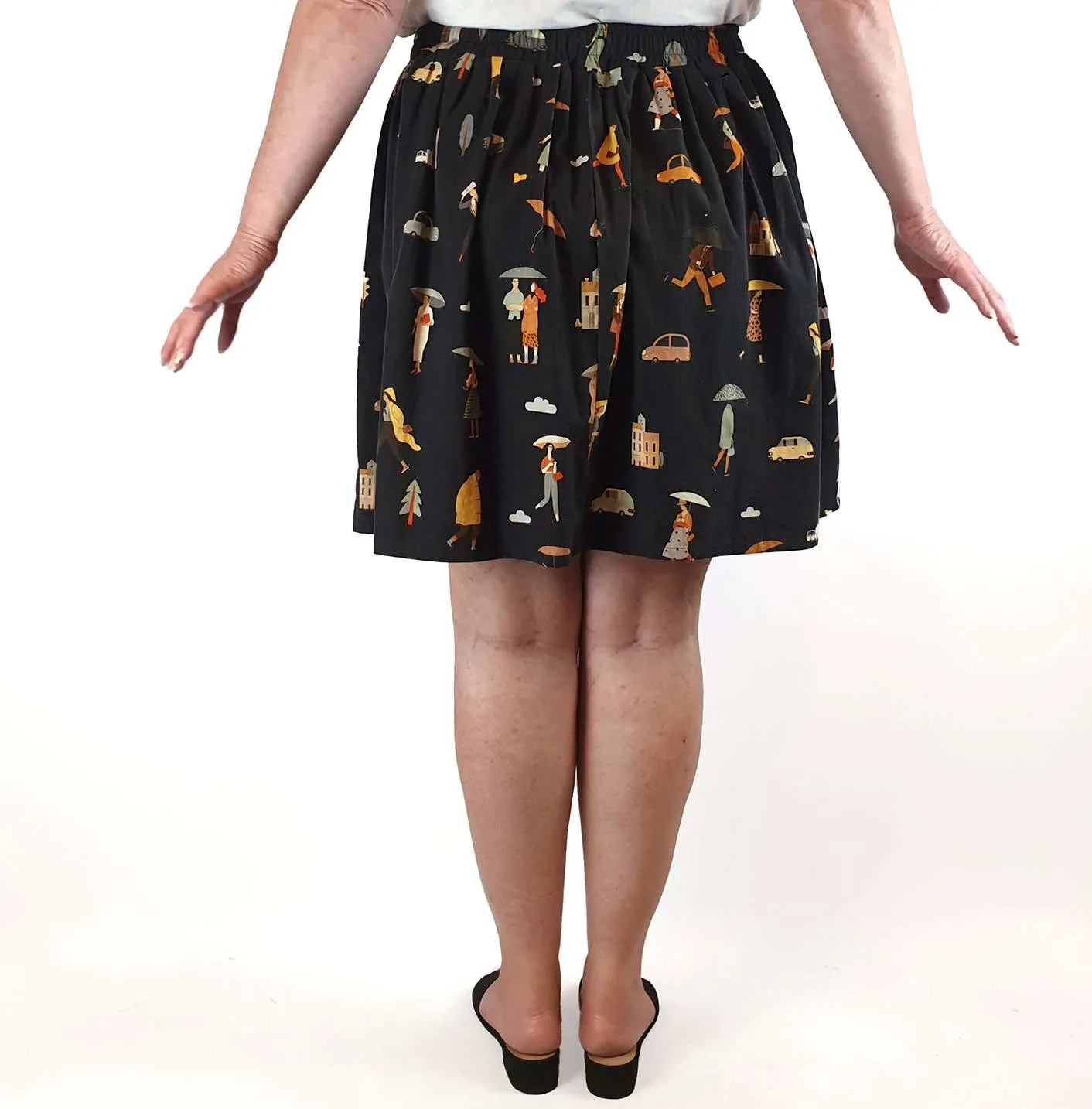 Rummage Style rainy day print skirt size 18