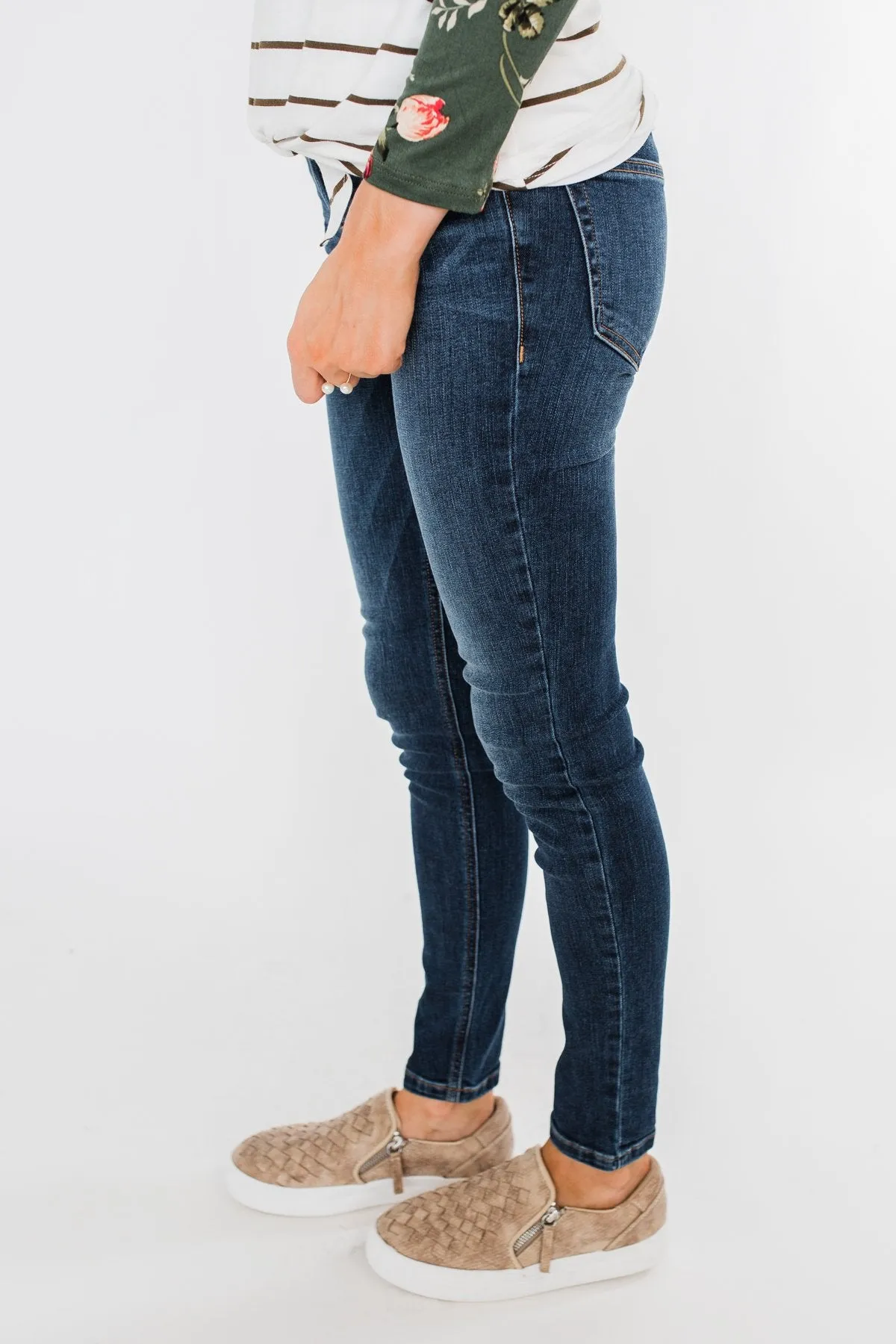 Sneak Peek Jeans- Becky Dark Wash