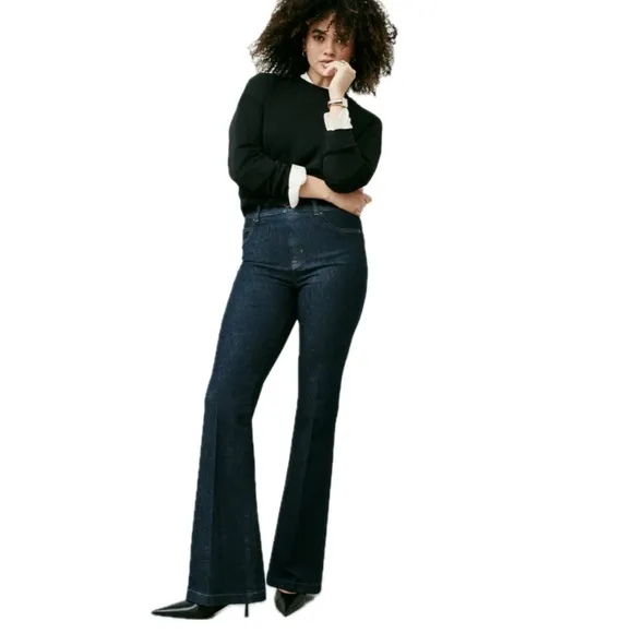 SPANX Jeans, Women's Size L, Blue Denim Stretch SPANXshape EveryWear Flare Jeans