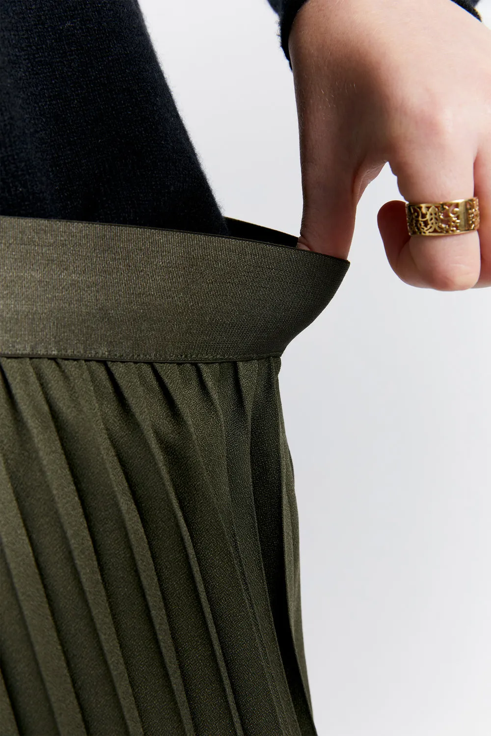 Sunray Pleated Skirt Olive Green