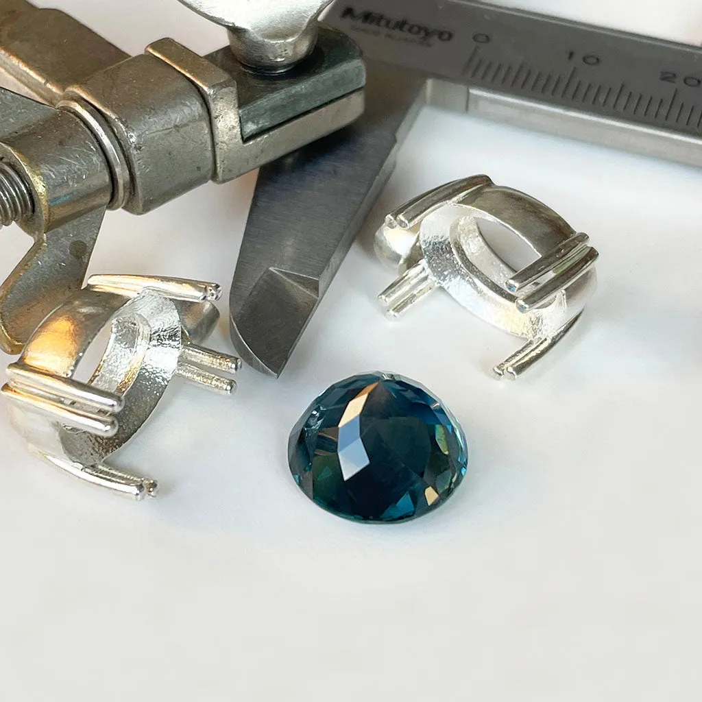 Topaz - London Blue Round Cut - 13.18ct