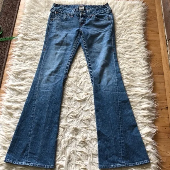 True Religion “Joey” Flare Leg Low Rise Stretch Denim Size 28 Jeans Made in USA