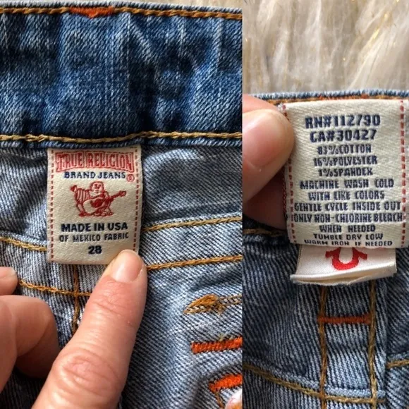 True Religion “Joey” Flare Leg Low Rise Stretch Denim Size 28 Jeans Made in USA
