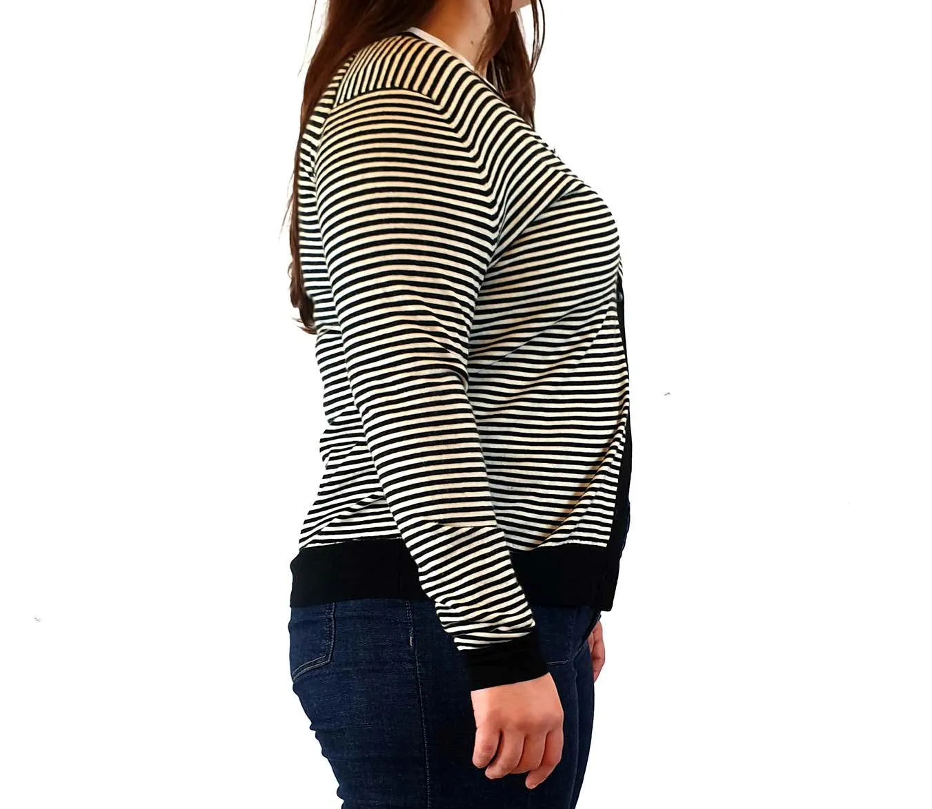 Uniqlo black and white new wool knit cardigan size XL