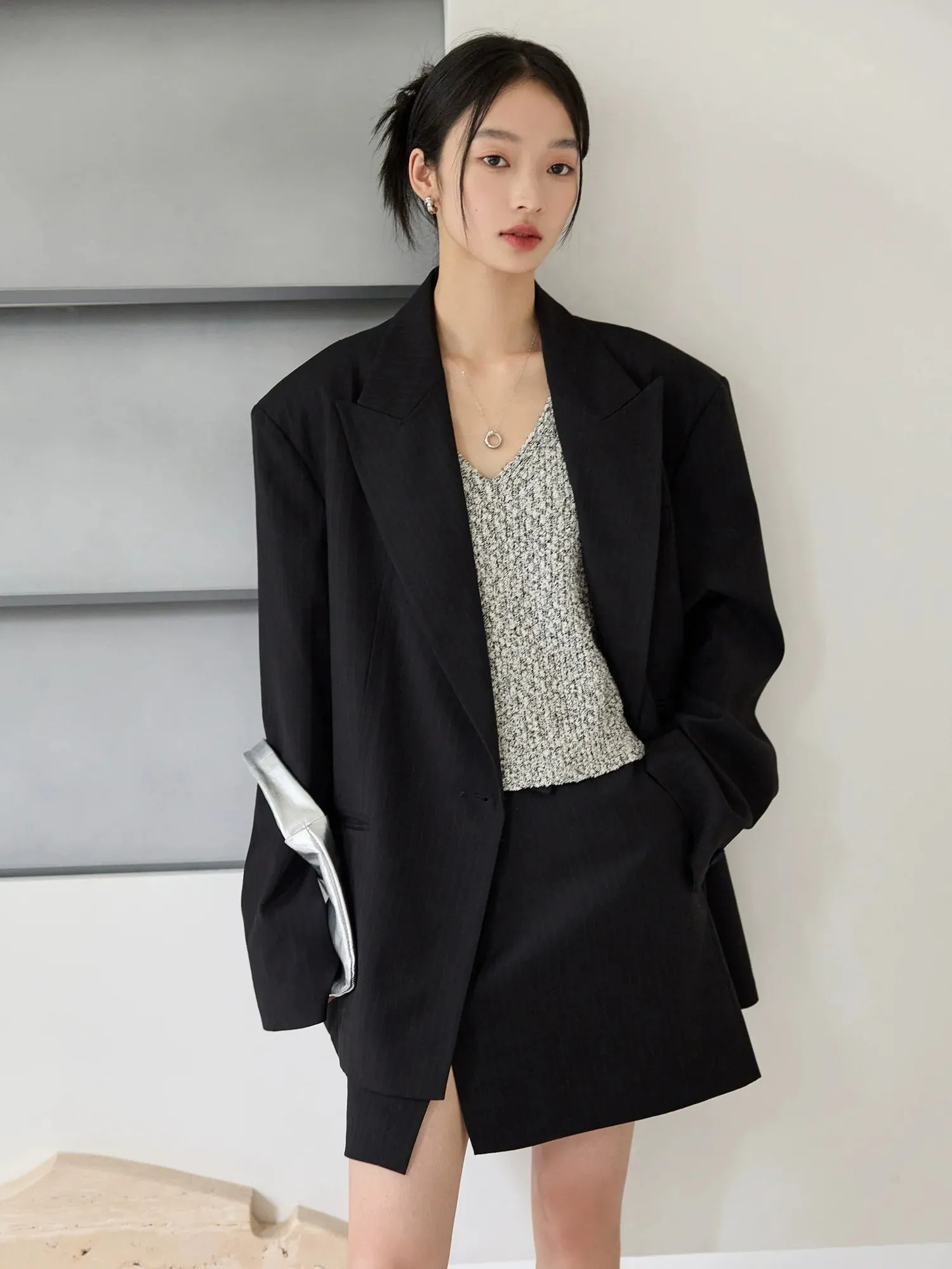 Wide Shoulder Peaked Lapel Suit Set