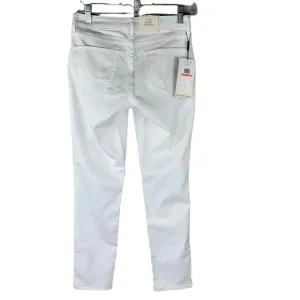 Women’s Calvin Klein White Denim Ankle Skinny Jeans Size 26 / 8 New with Tags