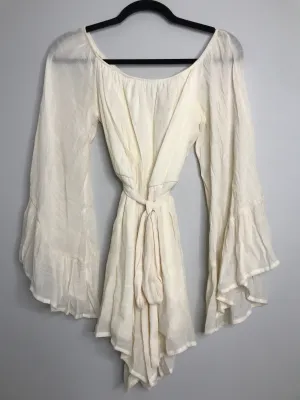 Womens Size Med Misses Cream Altar'd State Romper