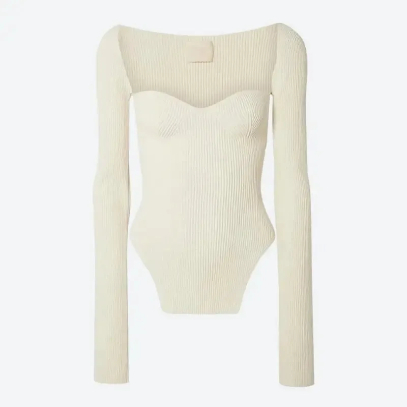 Y2K Knitted Top with Flattering Sweetheart Neckline and Long Sleeves